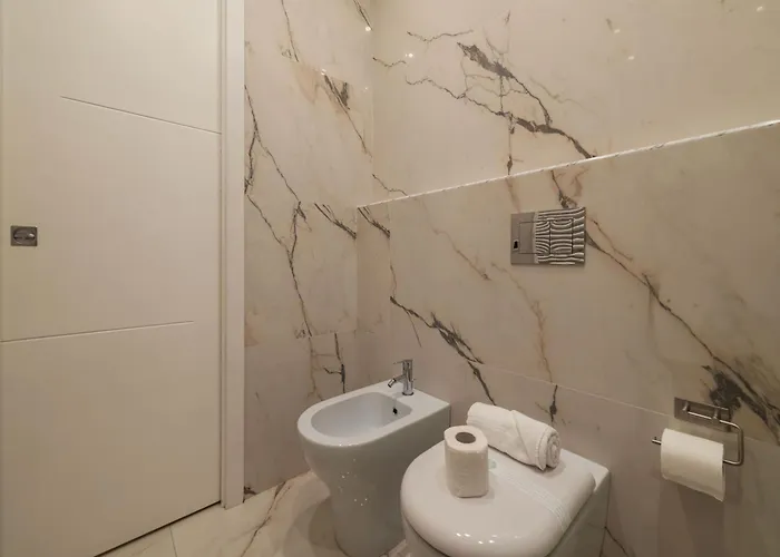 Guesthost - Charming Sallustiano Apartamento *
